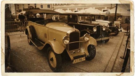 Zabytkowe samochody zaprezentowane podczas RetroFestu w Chełmie